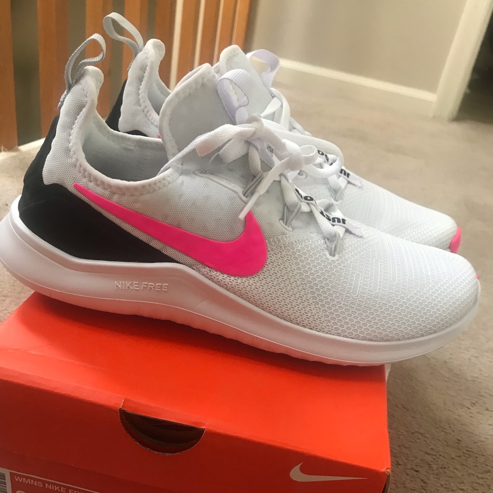 Women’s Nike TR 8. New with tags.